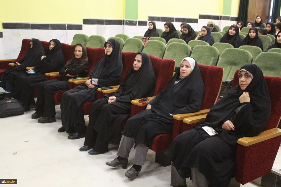 با حضور رئیس ستاد اقامه نماز استان بوشهر برگزار شد:
طرح معراج ویژه دانشجومعلمان دختر پردیس بنت الهدی صدر  4