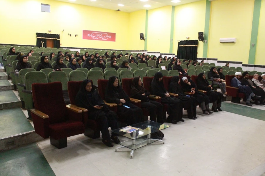 با حضور رئیس ستاد اقامه نماز استان بوشهر برگزار شد:
طرح معراج ویژه دانشجومعلمان دختر پردیس بنت الهدی صدر  5