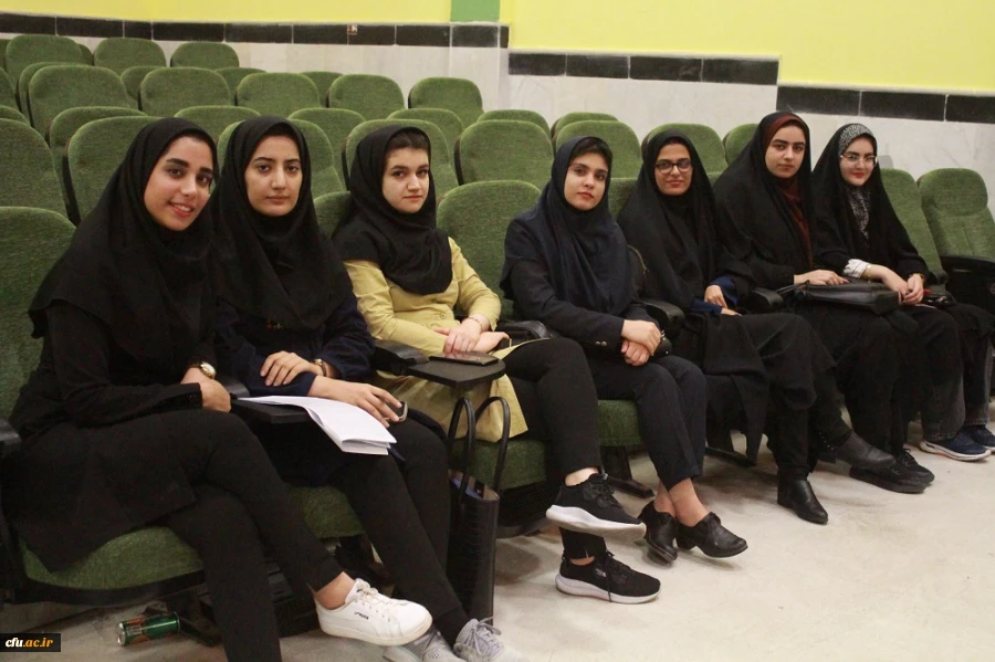 با حضور رئیس ستاد اقامه نماز استان بوشهر برگزار شد:
طرح معراج ویژه دانشجومعلمان دختر پردیس بنت الهدی صدر  12