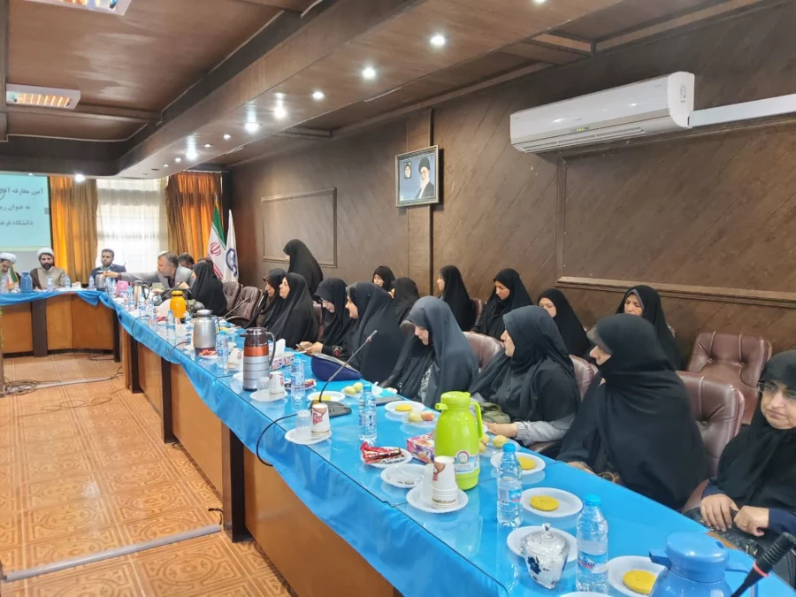 
آیین تکریم و معارفه مسئول حراست دانشگاه فرهنگیان استان کرمان برگزار شد 2