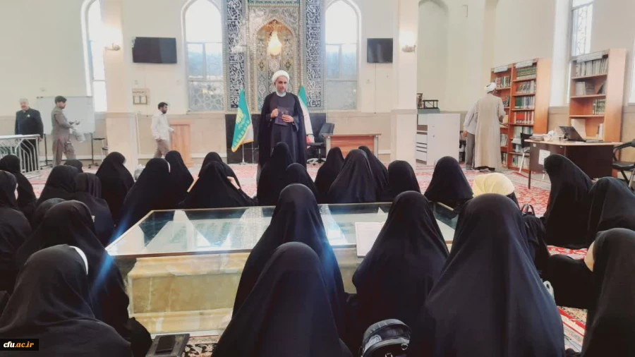 برگزاری اردوی مشهد مقدس ویژه دانشجویان شرکت کننده در طرح ولایت
 4