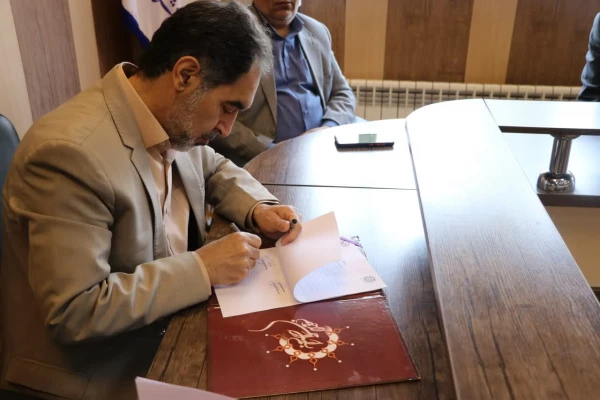 امضای تفاهم نامه همکاری بین دانشگاه فرهنگیان کرمان و دانشگاه صنعتی سیرجان 6