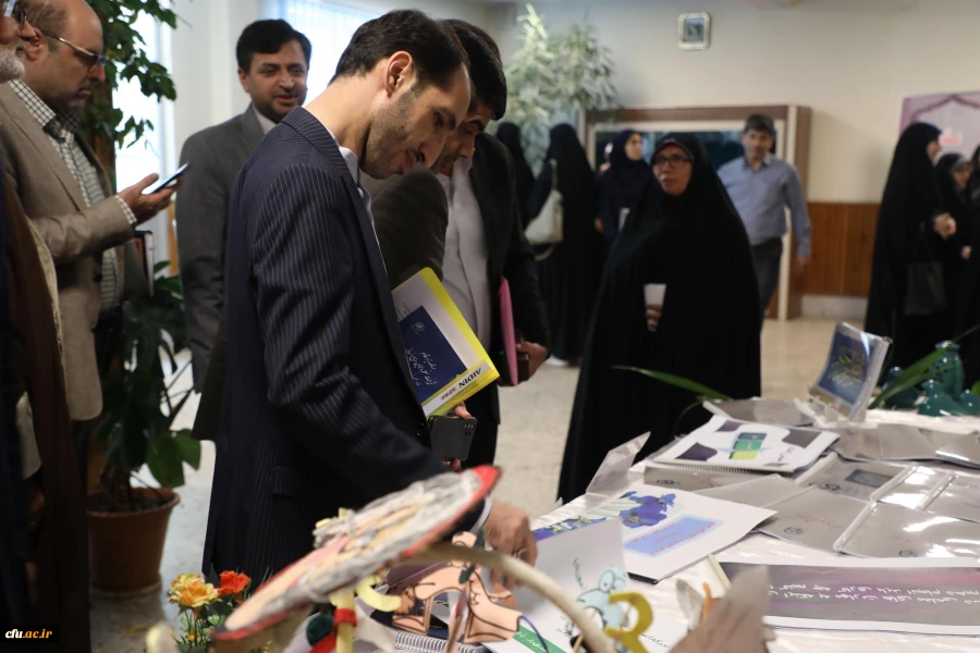  اولین گردهمایی مدارس وابسته آموزشی دانشگاه فرهنگیان و برنامه درسی کارورزی 32