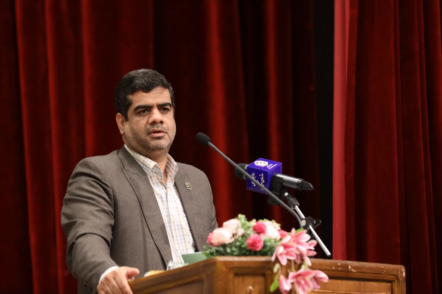 کاروزی، پیوند بین دروس عملی و نظری است  3