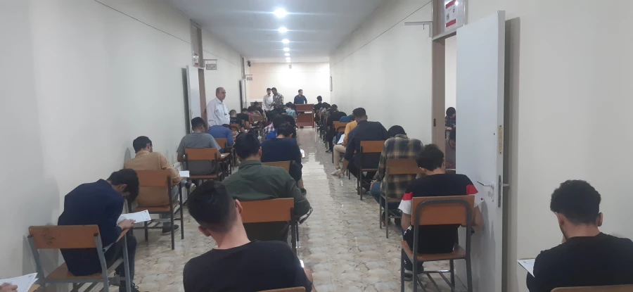 امتحانات پایانی نیمسال دوم سال تحصیلی 1402-1401 با برگزاری آزمون هماهنگ کشوری، آغاز شد
 7