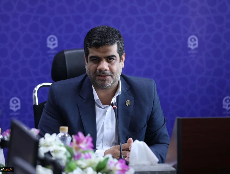 محوریت اصلی دانشگاه فرهنگیان نماز و قرآن و سیره معصومین است 2