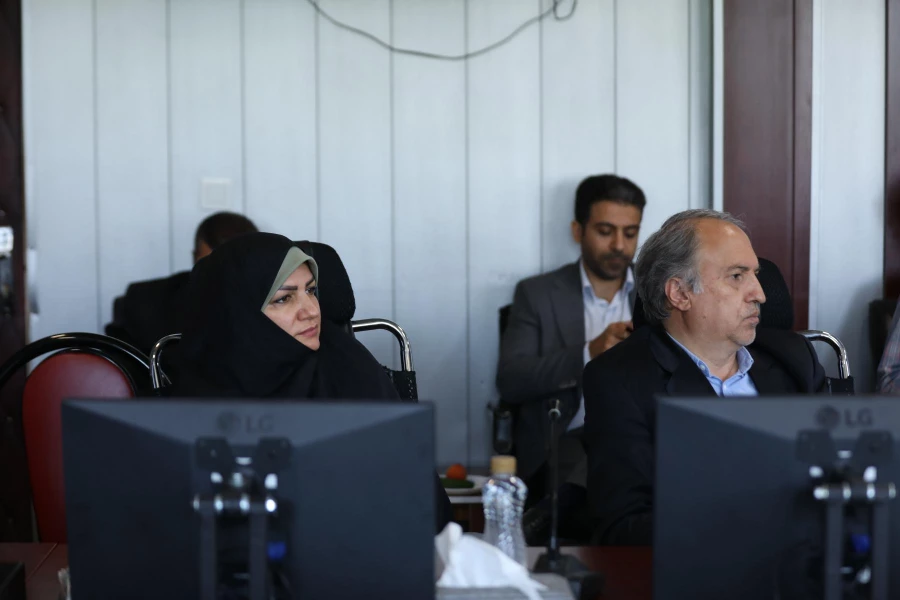 محوریت اصلی دانشگاه فرهنگیان نماز و قرآن و سیره معصومین است 7