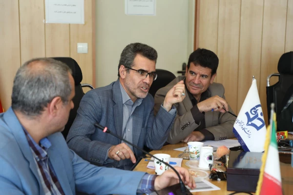 شصت و پنجمین جلسه شورای پژوهش و فناوری دانشگاه فرهنگیان  برگزار شد. 3