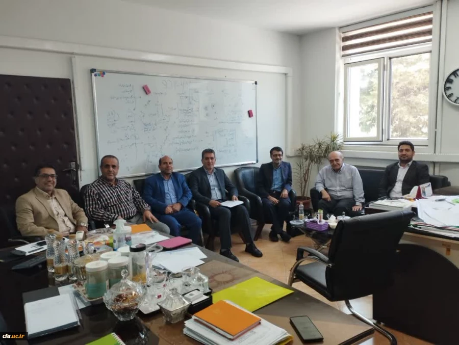 دیدار با استاد رزاقی استاد ایرانی دانشگاه می سی سی پی استیت 5