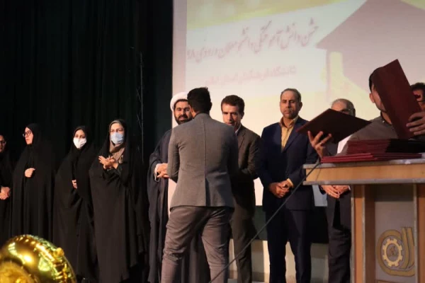 برگزاری مراسم دانش آموختگی دانشجو معلمان ورودی 1398 دانشگاه فرهنگیان ایلام 12