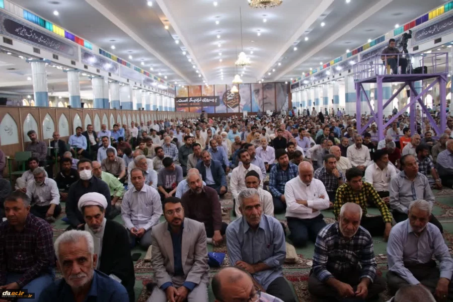 مسأله تربیت معلم از مهمترین دغدغه های مقام معظم رهبری است. 4