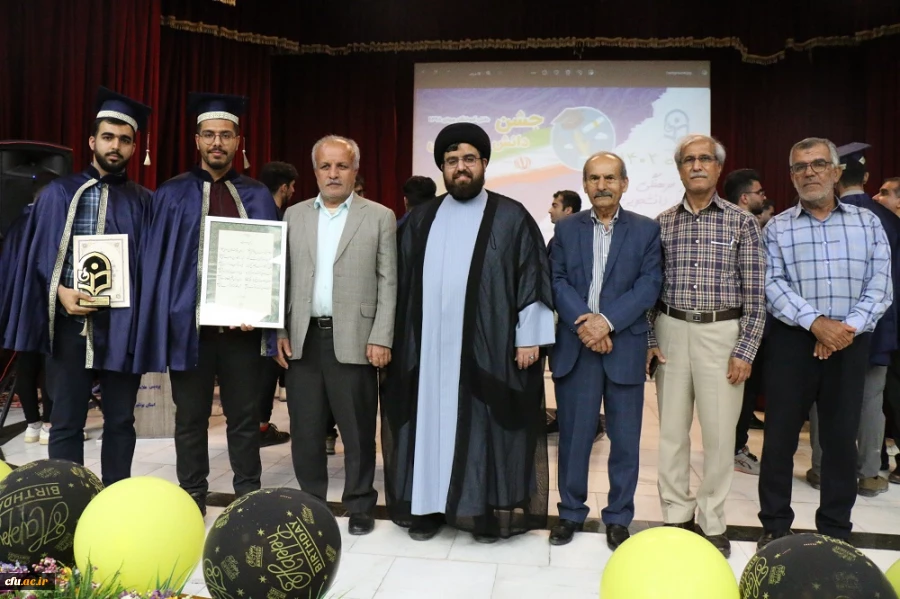 در دانشگاه فرهنگیان استان بوشهر؛
جشن باشکوه دانش آموختگی 205 دانشجومعلم پردیس علامه طباطبایی برگزار شد 2