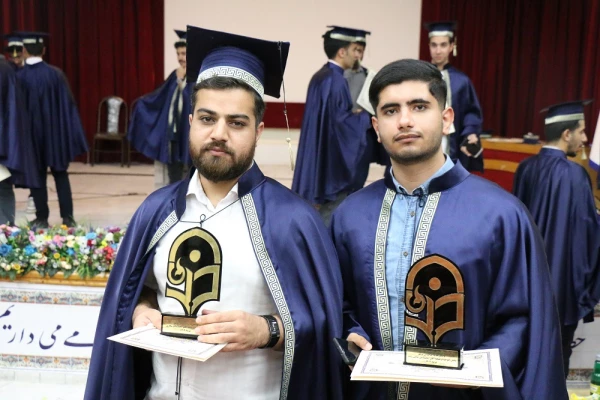 در دانشگاه فرهنگیان استان بوشهر؛
جشن باشکوه دانش آموختگی 205 دانشجومعلم پردیس علامه طباطبایی برگزار شد 2