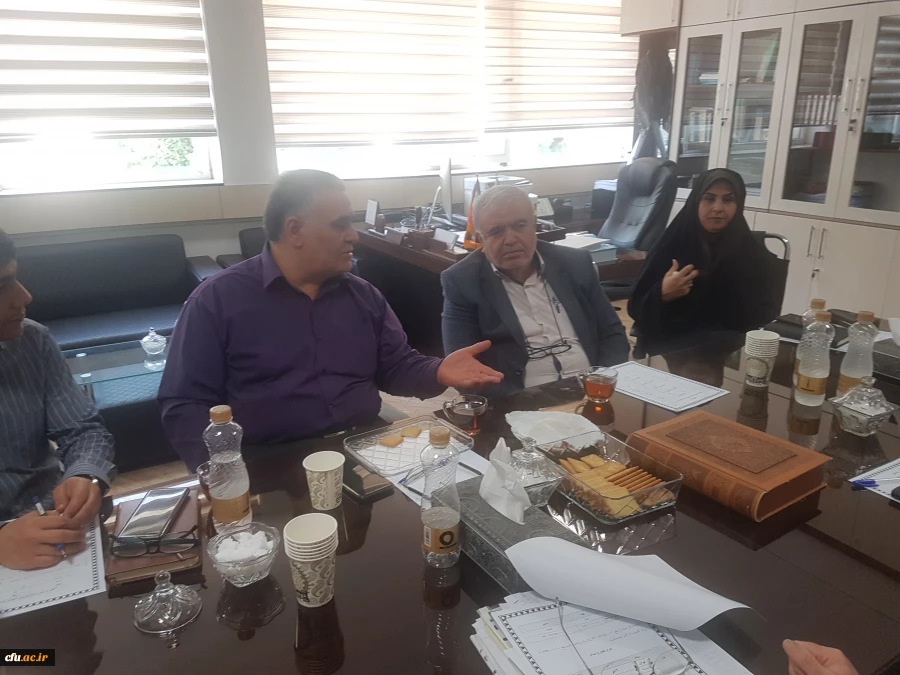 برگزاری جلسه ی صندوق وام قرض الحسنه کارکنان دانشگاه 7