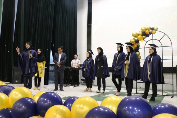 همزمان با عید غدیر؛
جشن بزرگ دانش آموختگی 171 ورودی 98 پردیس بنت الهدی صدر دانشگاه فرهنگیان استان بوشهر 9