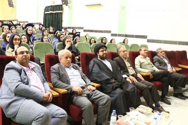 همزمان با عید غدیر؛
جشن بزرگ دانش آموختگی 171 ورودی 98 پردیس بنت الهدی صدر دانشگاه فرهنگیان استان بوشهر 10