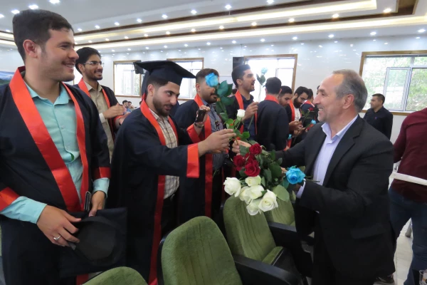 آیین جشن دانش آموختگی دانشجو معلمان ورودی 1398
 3