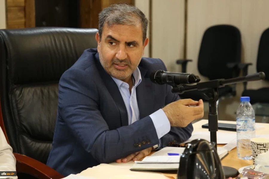 معاون هماهنگی دانشگاه فرهنگیان استان بوشهر مطرح کرد: 
لزوم انجام مسئولیت های اجتماعی منطقه پارس در قبال دانشگاه فرهنگیان استان بوشهر 2