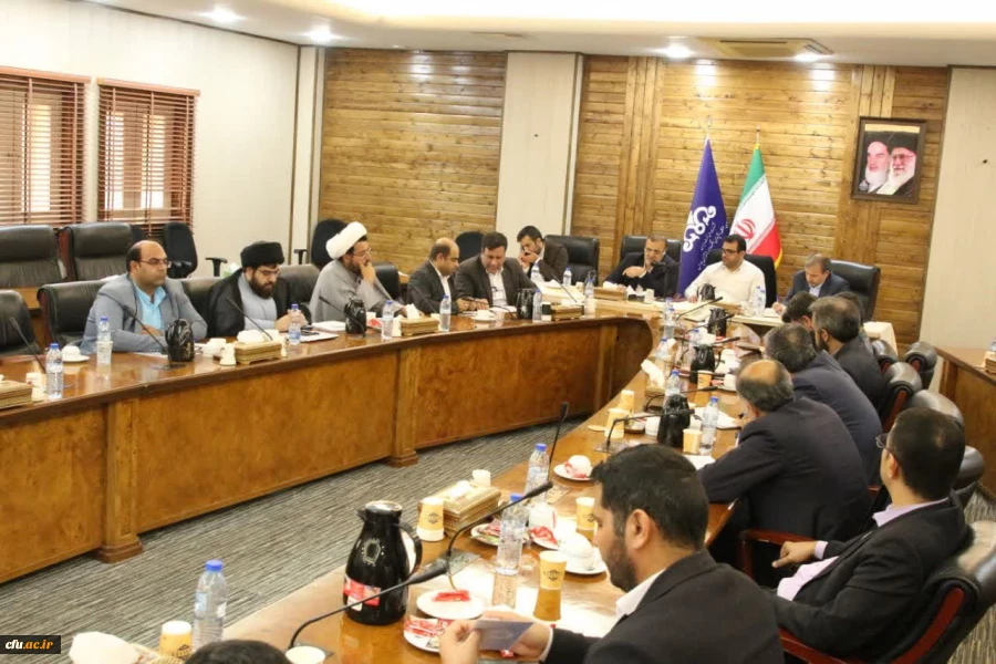 معاون هماهنگی دانشگاه فرهنگیان استان بوشهر مطرح کرد: 
لزوم انجام مسئولیت های اجتماعی منطقه پارس در قبال دانشگاه فرهنگیان استان بوشهر 5