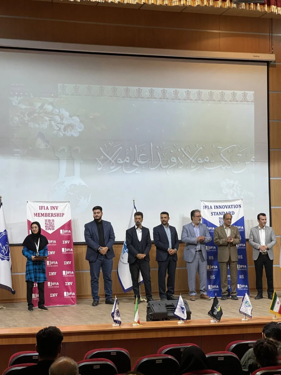 کسب مدال نقره توسط دانشجوی دانشگاه فرهنگیان استان مرکزی در پنجمین نمایشگاه ابتکارات و المپیاد کشوری آرموکاپ
 5