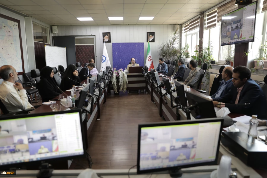 کارگاه تخصصی با عنوان "آشنایی با تشریفات حضور در رویدادهای بین المللی"  برگزار شد 8