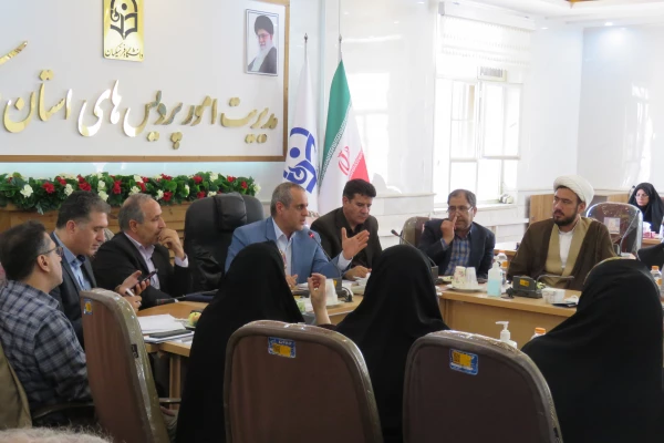 کارگاه توانمندسازی و مهارت افزایی اعضای هیات علمی استان های مرکزی ، همدان و لرستان
 6