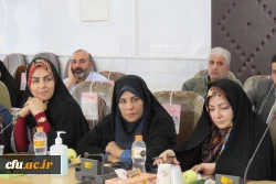 کارگاه توانمندسازی و مهارت افزایی اعضای هیات علمی استان های مرکزی ، همدان و لرستان
 7