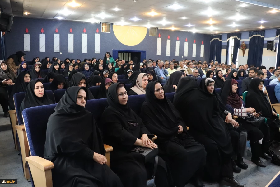 آیین افتتاحیهٔ دورهٔ توان افزایی و بالندگی سرپرستان سراهای دانشجویی در دانشگاه فرهنگیان استان اصفهان 4