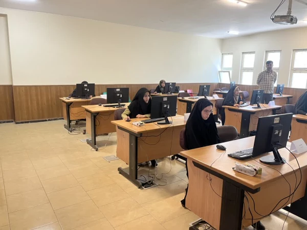 برگزاری آزمون بخش معارفی سی و هفتمین جشنواره قرآن و عترت دانشجویان سراسر کشور 9