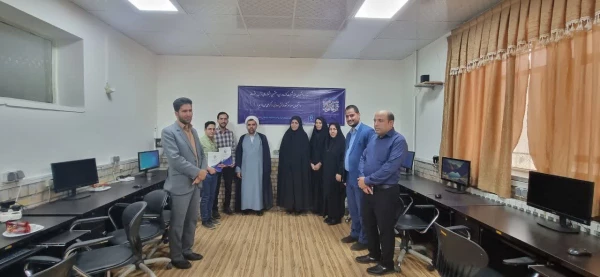 برگزاری آزمون بخش معارفی سی و هفتمین جشنواره قرآن و عترت دانشجویان سراسر کشور 17