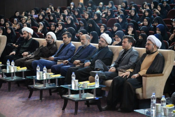 تجلیل از رئیس دانشگاه فرهنگیان آذربایجان شرقی بعنوان مدیر برتر در دوره حامیم ۲ 8