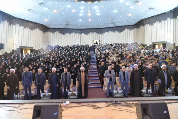 تجلیل از رئیس دانشگاه فرهنگیان آذربایجان شرقی بعنوان مدیر برتر در دوره حامیم ۲ 13