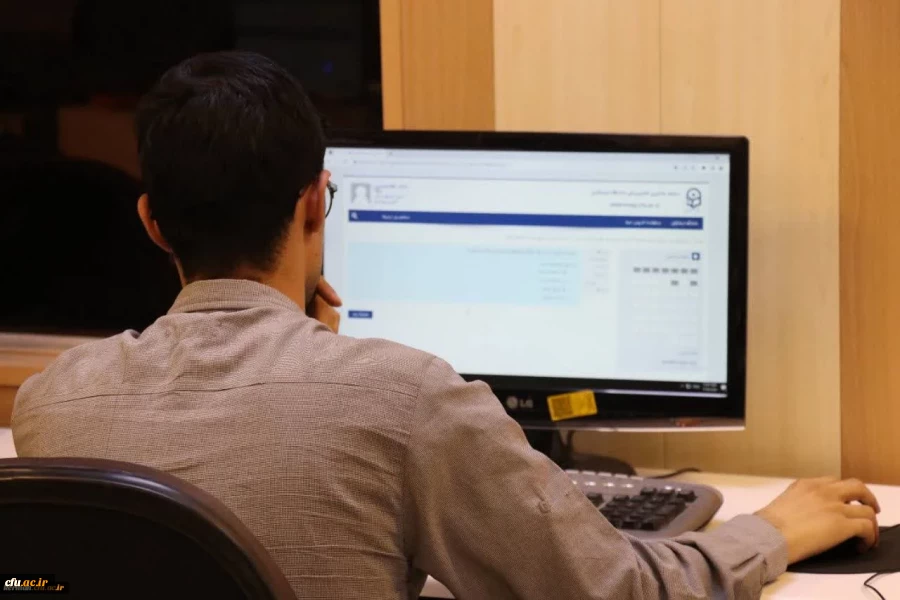 رقابت دانشجویان استان دربخش معرفی سی وهفتمین جشنواره ملی قرآن وعترت 6