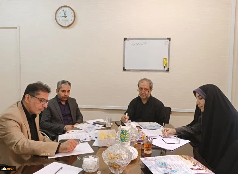 کمیته علمی «جشنواره ادبی ایثار دانشگاه فرهنگیان تشکیل جلسه داد. 2