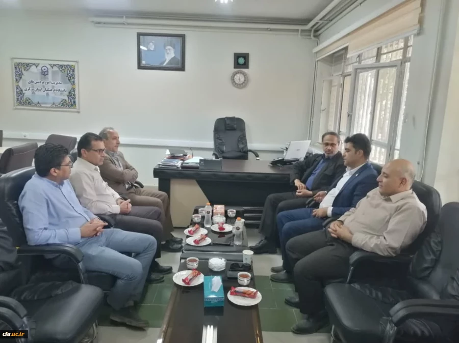 بازدید مدیرکل پشتیبانی و رفاه سازمان مرکزی و مدیرکل نوسازی از پردیس های استان مرکزی 4