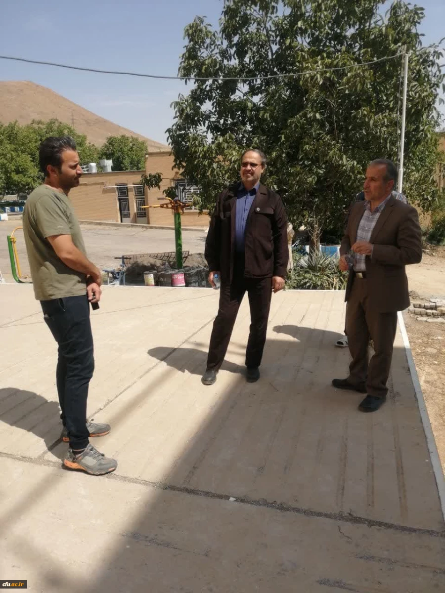 بازدید مدیرکل پشتیبانی و رفاه سازمان مرکزی و مدیرکل نوسازی از پردیس های استان مرکزی 5