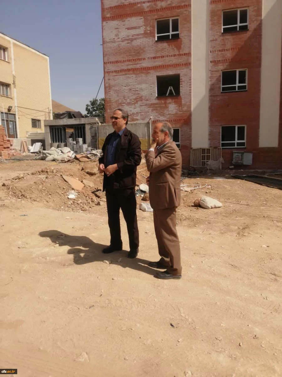 بازدید مدیرکل پشتیبانی و رفاه سازمان مرکزی و مدیرکل نوسازی از پردیس های استان مرکزی 9