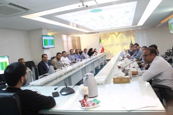 رئیس دانشگاه فرهنگیان استان بوشهر؛
بازدید ۴ ساعته اساتید و کارکنان دانشگاه از مجتمع غنی سازی شهید احمدی روشن نطنز 4