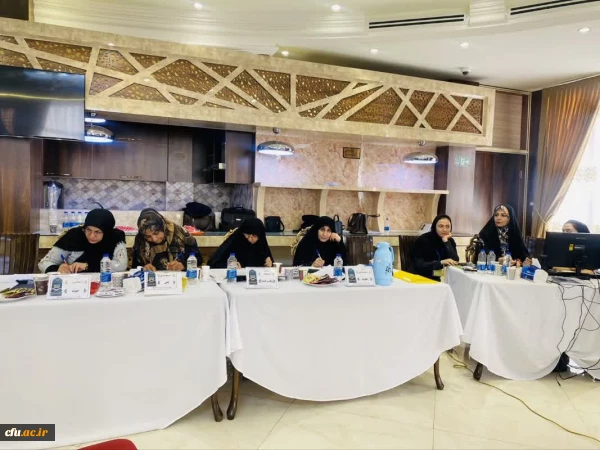 رقابت شرکت کنندگان سی و هفتمین جشنواره قرآن و عترت دانشجویان در بخش آوایی 2