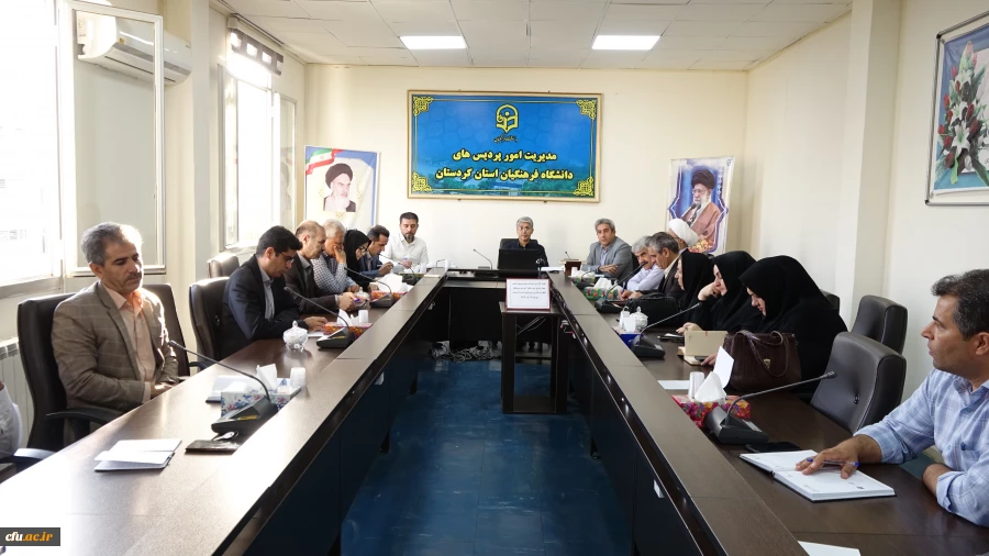 نشست تخصصی کارگروه برگزاری دوره توانمند سازی نیروی انسانی شاغل در مدارس غیر دولتی استان کردستان
 2