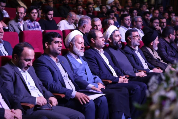 اختتامیه سی هفتمین جشنواره قران و عترت دانشجویان 5