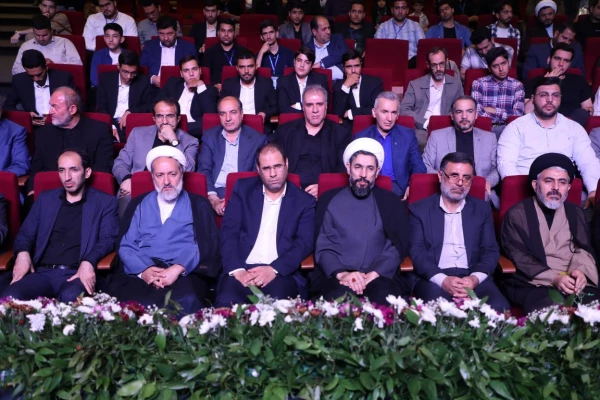 اختتامیه سی هفتمین جشنواره قران و عترت دانشجویان 8