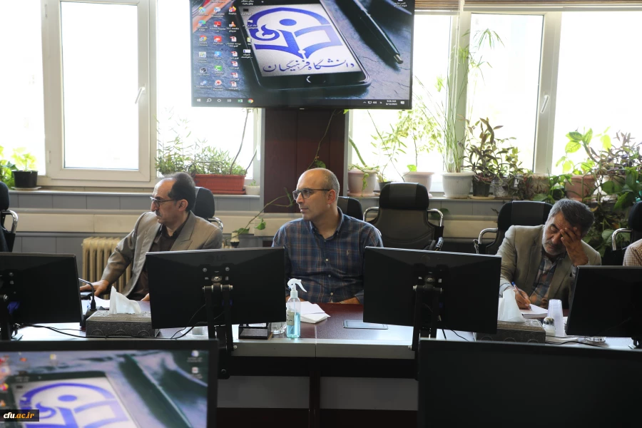 نشست هم اندیشی و دانش افزایی مدیران گروه های آموزشی قطب 3 کشور 4