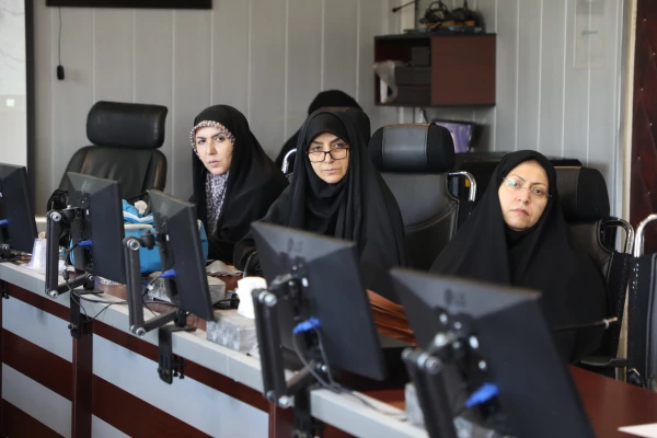 نشست هم اندیشی و دانش افزایی مدیران گروه های آموزشی قطب 3 کشور 10