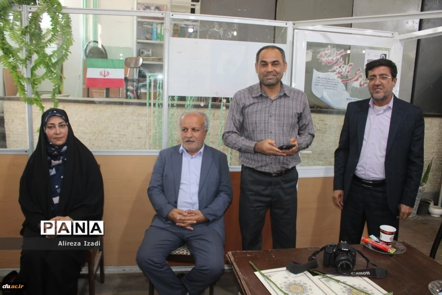 
رئیس دانشگاه فرهنگیان استان بوشهر عنوان کرد
راه اندازی ٢ رشته جدید در دانشگاه فرهنگیان استان بوشهر/فیلم 17