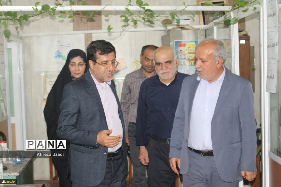 
رئیس دانشگاه فرهنگیان استان بوشهر عنوان کرد
راه اندازی ٢ رشته جدید در دانشگاه فرهنگیان استان بوشهر/فیلم 19