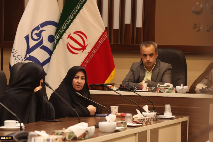 مسؤولان جدید بسیج دانشجویی پردیس های دانشگاه فرهنگیان یزد معرفی شدند؛
 5