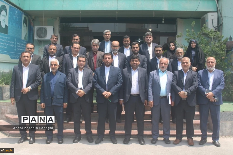 سرپرست دانشگاه فرهنگیان استان بوشهر:
وظیفه دانشگاه، تربیت معلم در تراز نظام جمهوری اسلامی است 7