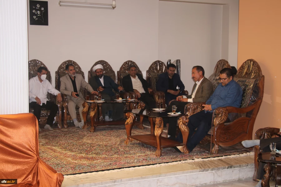 دیدار رئیس دانشگاه فرهنگیان کرمان با آزاده سرافراز دکتر حاج احمدصیفوری به مناسبت سالروز ورود آزادگان به میهن اسلامی  3