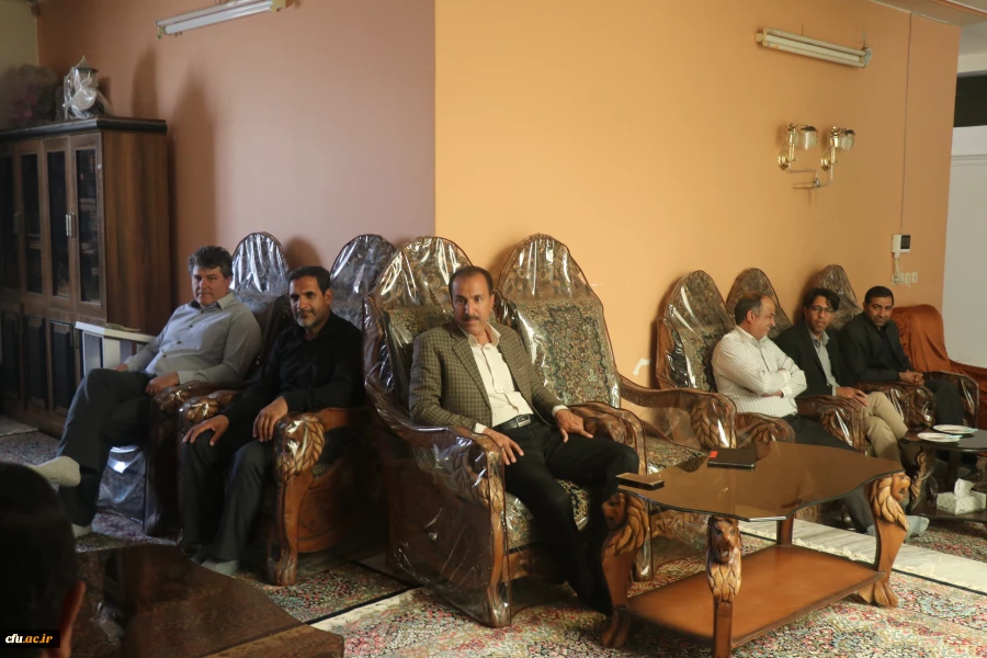 دیدار رئیس دانشگاه فرهنگیان کرمان با آزاده سرافراز دکتر حاج احمدصیفوری به مناسبت سالروز ورود آزادگان به میهن اسلامی  5